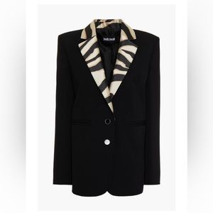 Just Cavalli blazer. Beautiful blazer. Purchased here but it’s just a tad to big